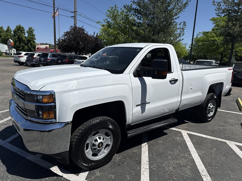 chevrolet silverado 2500hd 2017 1GC0KUEG8HZ208867 image chevrolet silverado 2500hd 2017 1GC0KUEG8HZ208867 image